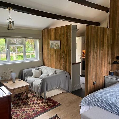 Couples Getaway, With Mountain Views/Dog Friendly Villa Crickhowell Dış mekan fotoğraf